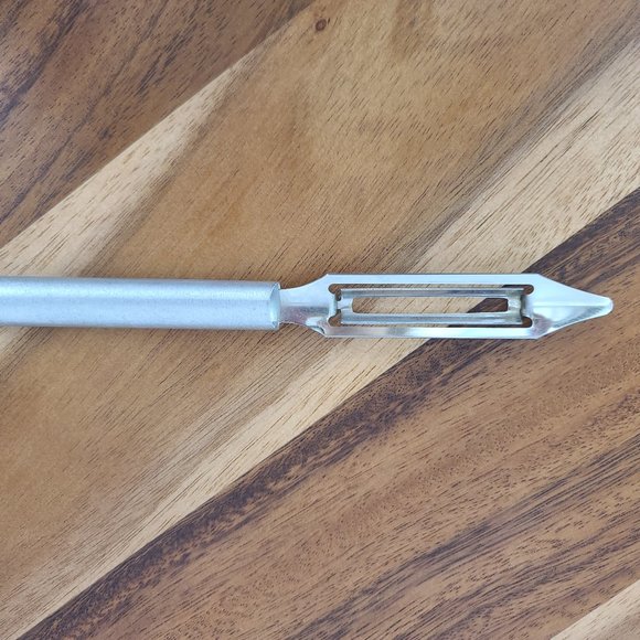 Rada R132 Vegetable Peeler Lifetime Guarantee Made In The USA - Picture 2 of 4